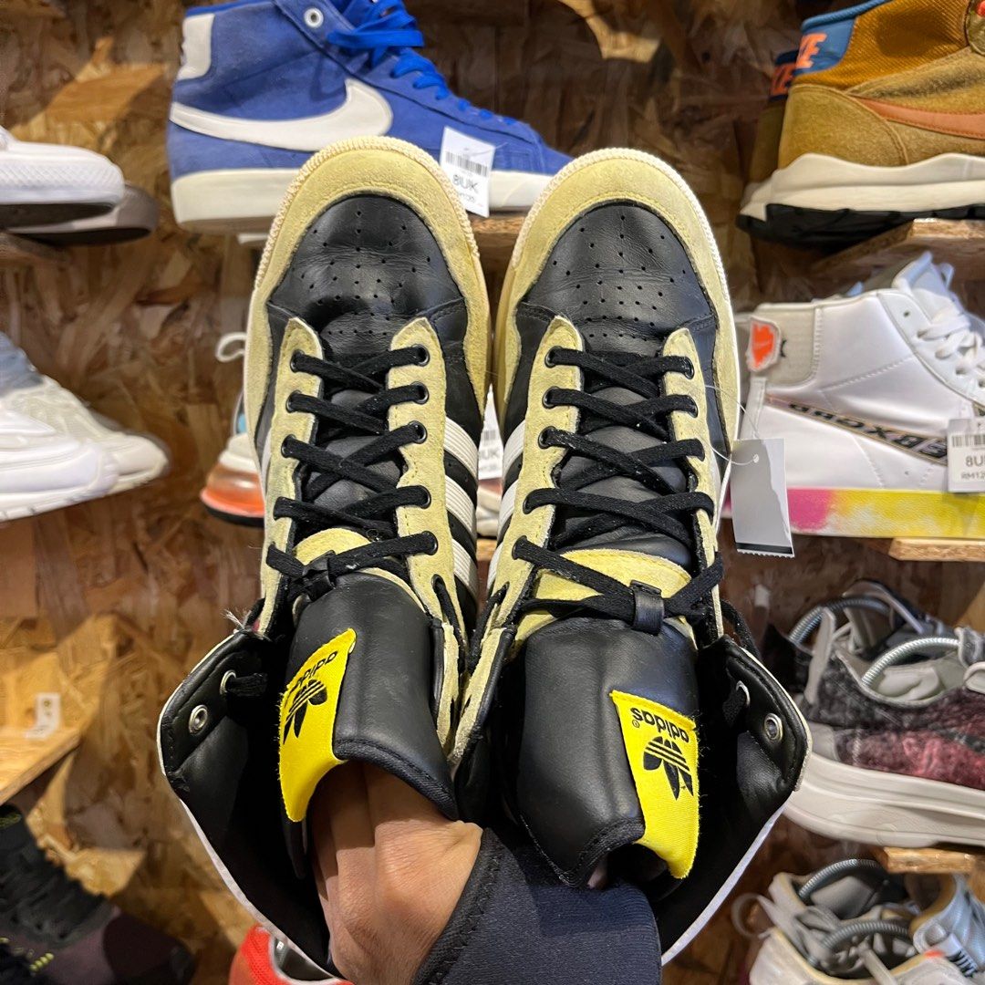 Adidas pro outlet conference hi shoes