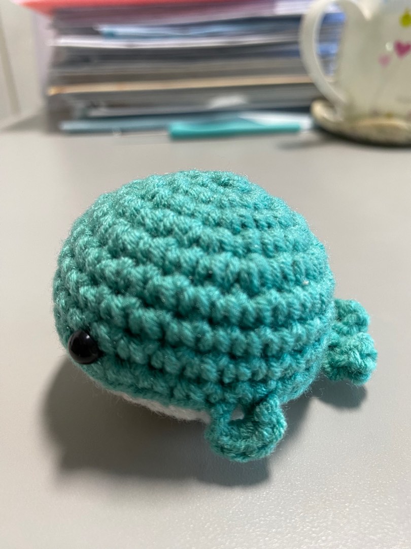 Amigurumi DIY Kit Baby Whale (8.50 w tools & 7 w/o tools), Hobbies