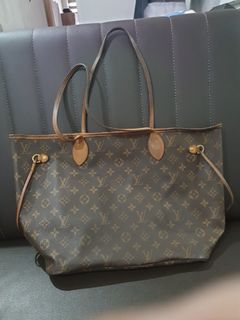 LV Karipap Shoulder Bag for Sale 💯% Authentic, Luxury, Bags & Wallets on  Carousell