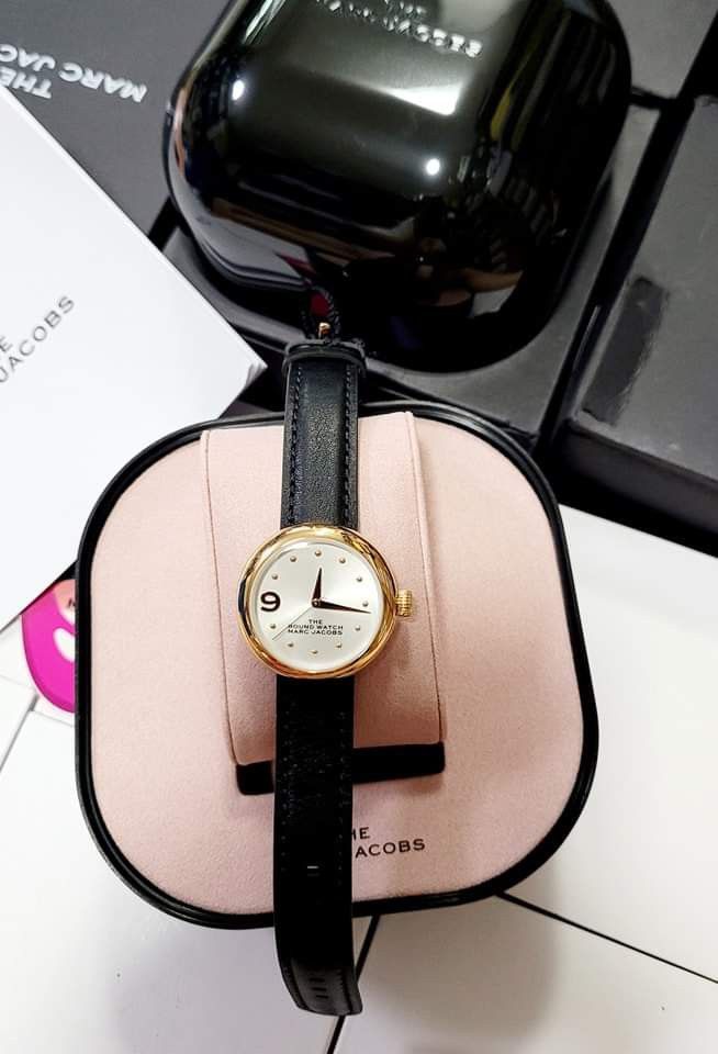 💯Authentic Marc Jacobs Watch For Women🇺🇲🇺🇸, Women'S Fashion, Watches &  Accessories, Watches On Carousell