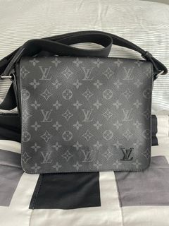 Authentic Preloved LV District PM