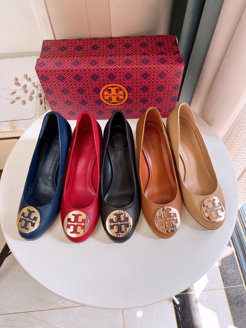Authentic Tory Burch wedges heels shoes 👞, Women's Fashion, Footwear,  Wedges on Carousell