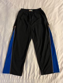 (Category: ) located in . Submitted by lnfwardrobe (Listing ID 1218930136, Image 1). Description: .