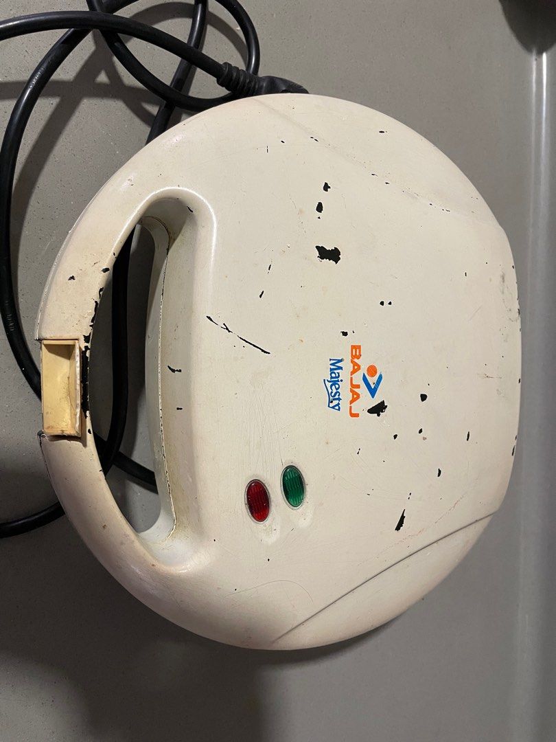 Bajaj Toaster in working condition for free, TV & Home Appliances