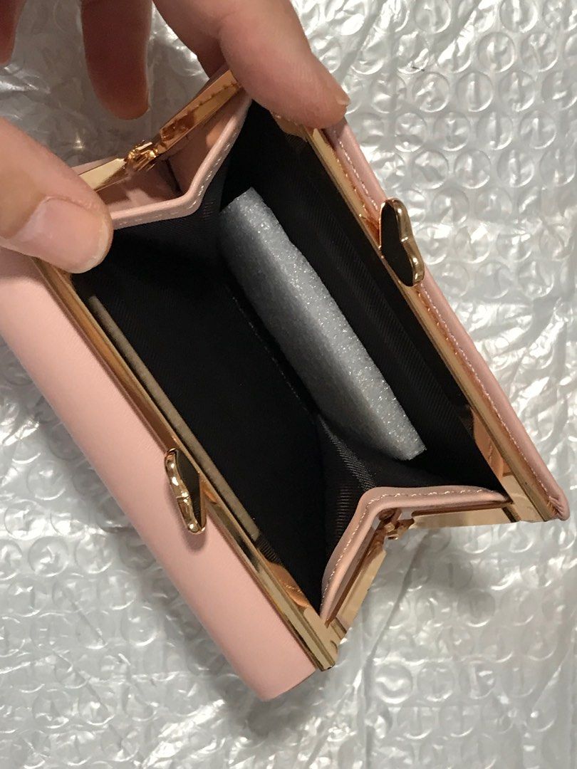Girls shop gold purse