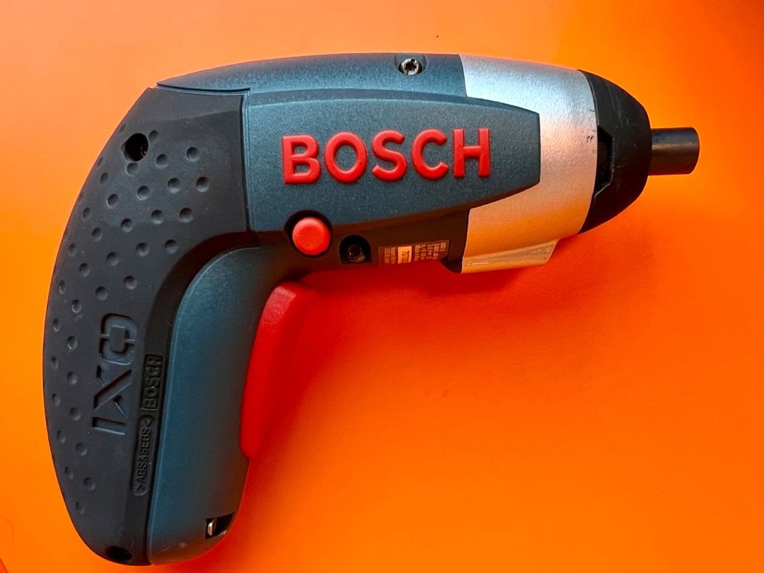 Bosch ixo 3 professional cordless screwdriver best sale