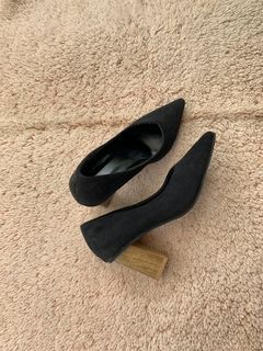BRAND NEW | POINTED HEELS ( 2.5in)
