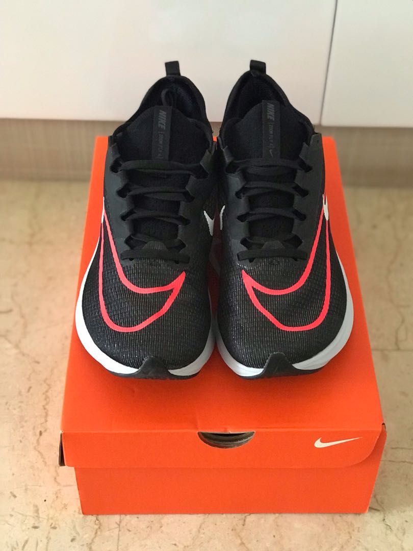 Nike zoom online fly 42.5