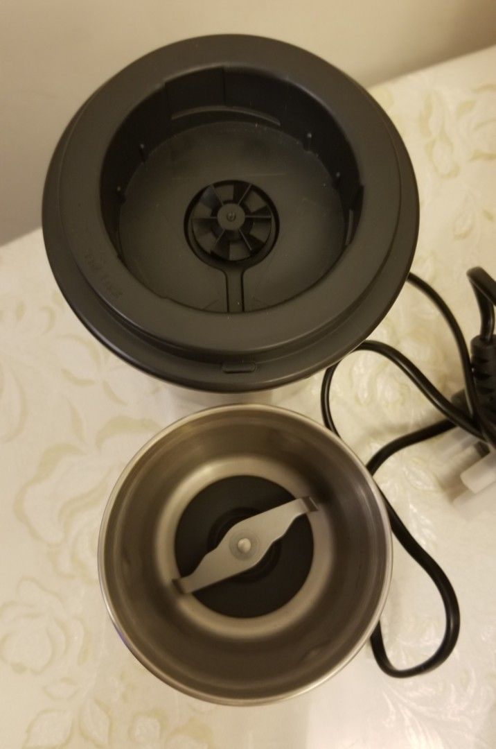 Breville Coffee & Spice grinder BCG200 咖啡研磨機, 家庭電器, 廚房電器, 咖啡機及咖啡壺