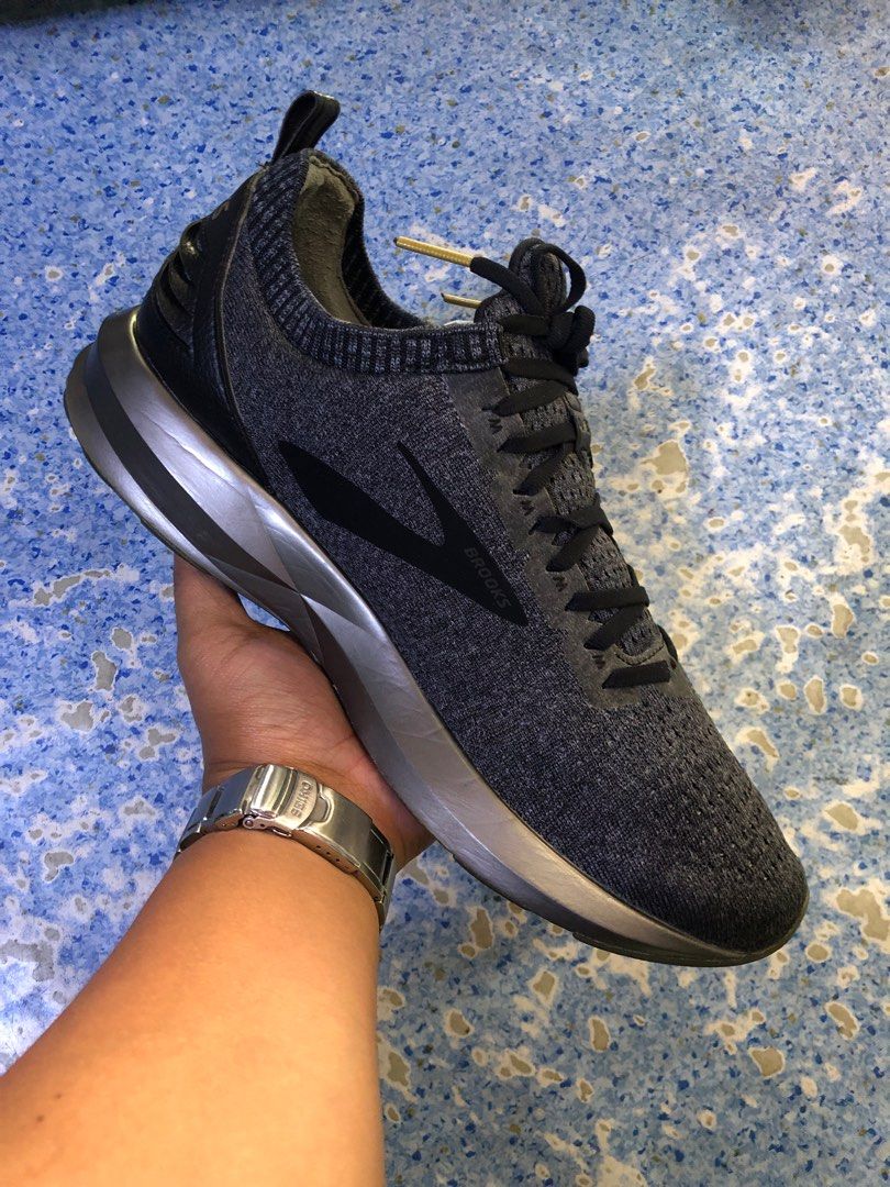 Brooks Levitate 2 LE Road Running Mens Grey Black Men s Fashion