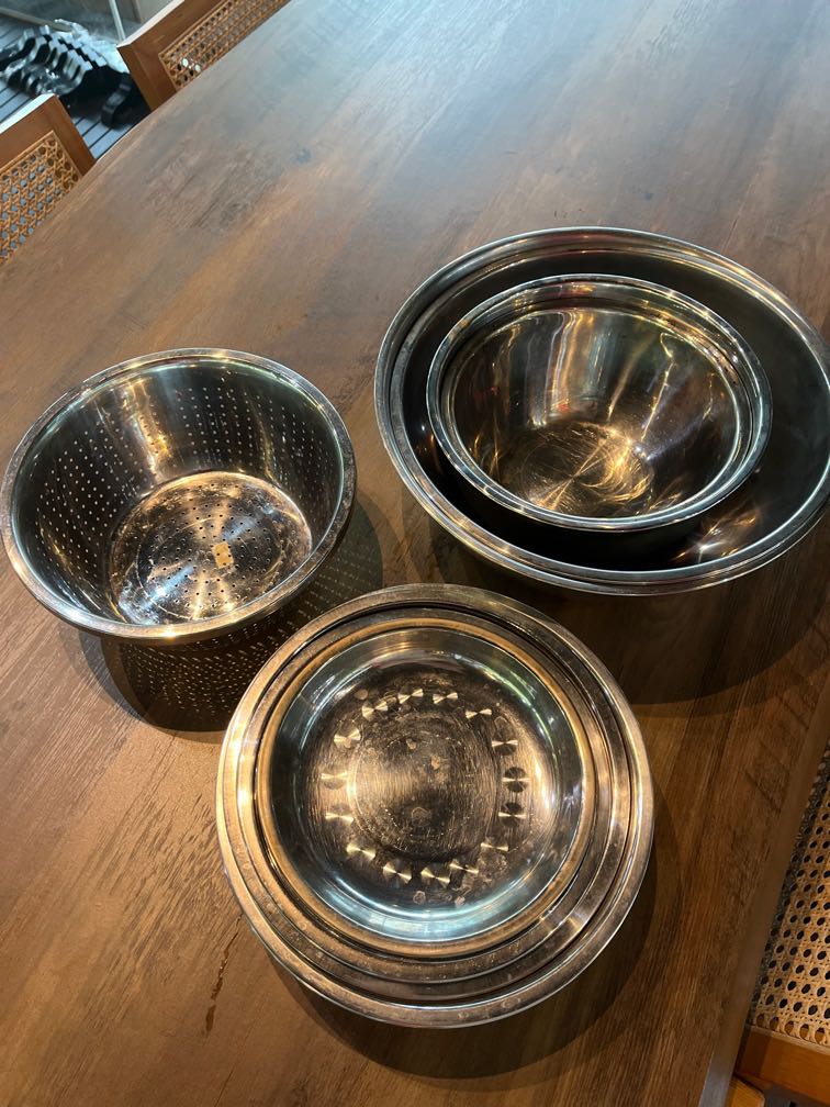 (Bulk clear) Metal food bowls & inserts, Furniture & Home Living