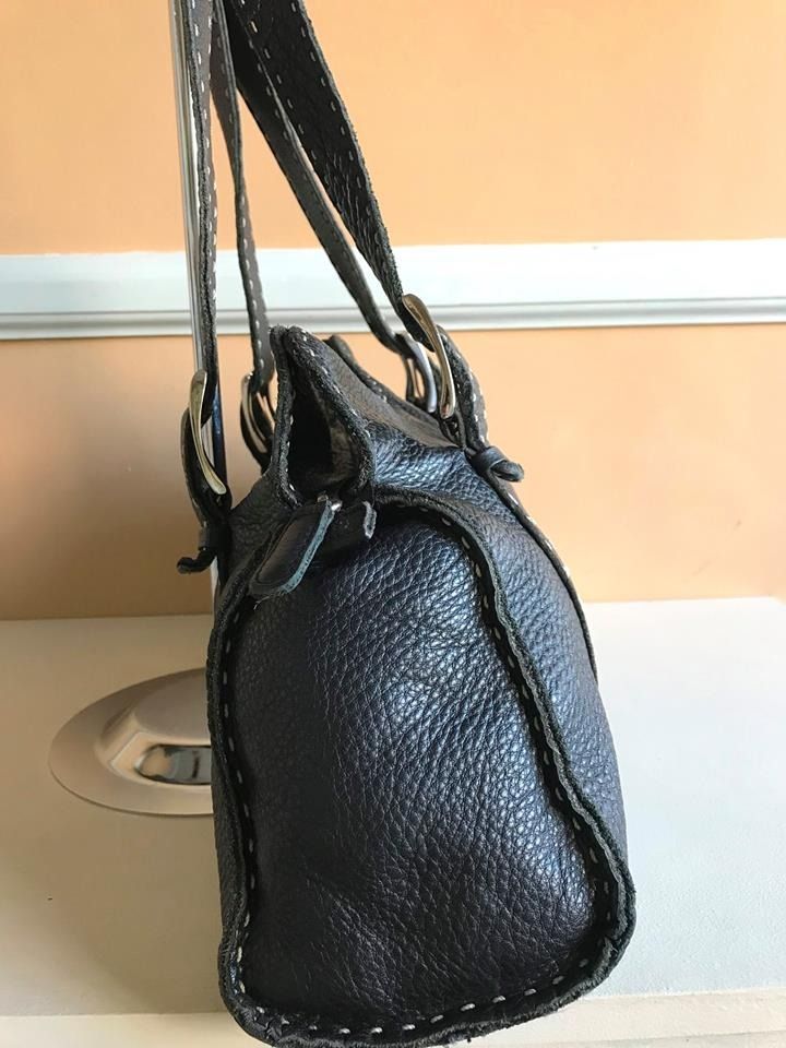 CARLA MANCINI Brand Shoulder Bag on Carousell