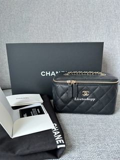 (Category: ) located in . Submitted by livetoshopp (Listing ID 1218758855, Image 1). Description: .