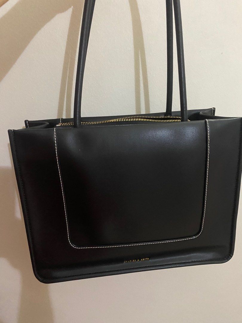 Charles & Keith Daylla Large Tote Bag, Women's Fashion, Bags & Wallets ...