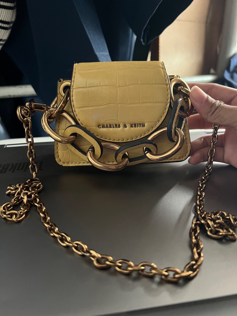 Chunky chain hotsell mini bag