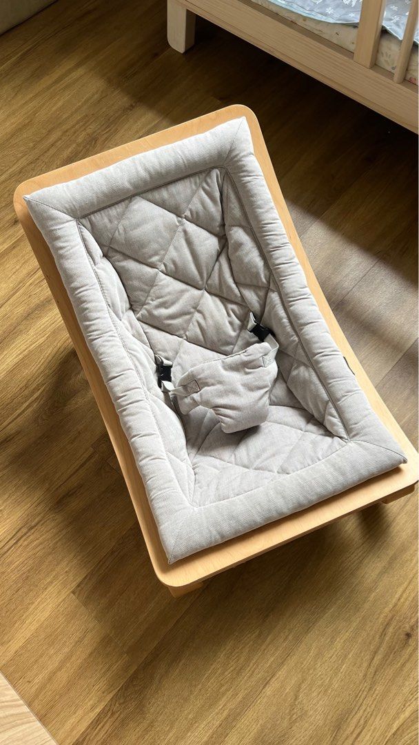 Charlie Crane Levo Rocker in Grey, Babies & Kids, Baby Nursery & Kids