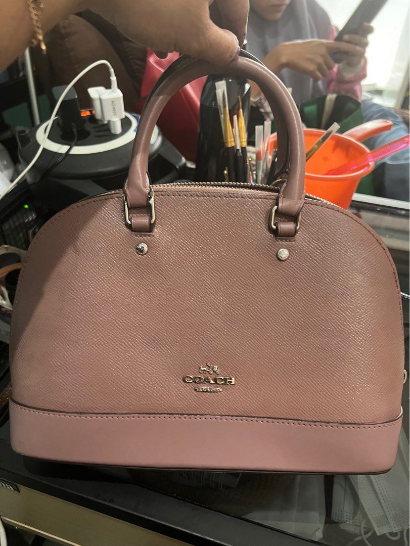 Coach Sierra Bag Large in Beige with Strap, Barang Mewah, Tas & Dompet di  Carousell