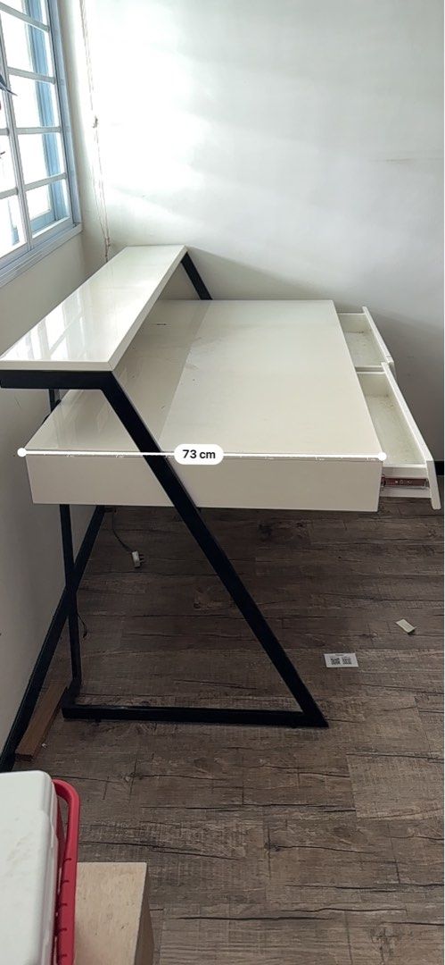 Computer table (Designer) (Category: Tables & Sets) located in Singapore. Submitted by serenityzy (Listing ID 1218798200, Image 3). Description: Shifting to new house hence selling, fully functional designer computer/ study table. Have some scratches on table, not for fussy buyers. Can deal anytime from 10th March onwards.
