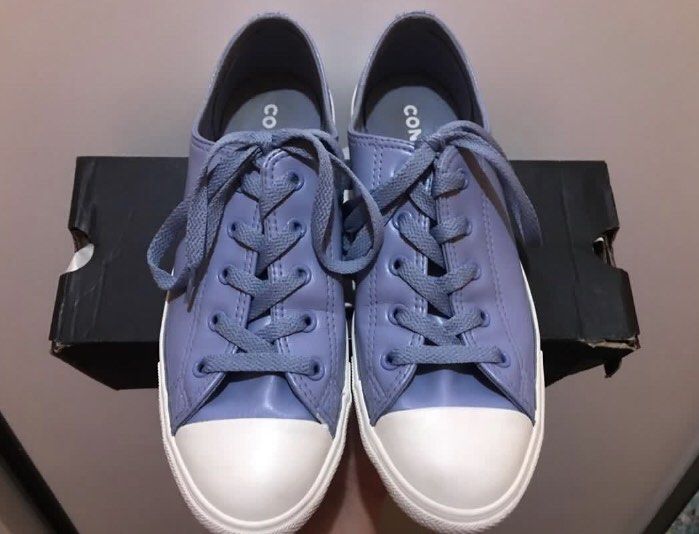 Converse Indigo Fog Size EU 39 Original Fesyen Wanita Sepatu di