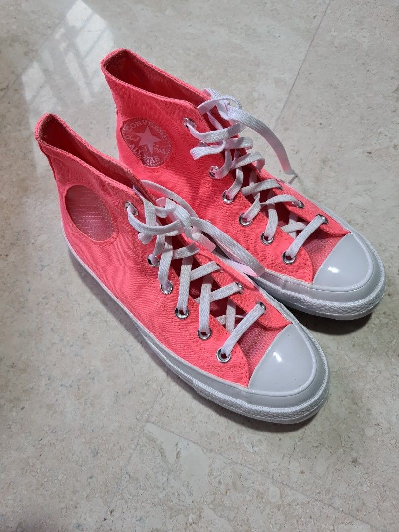 Neon red converse store