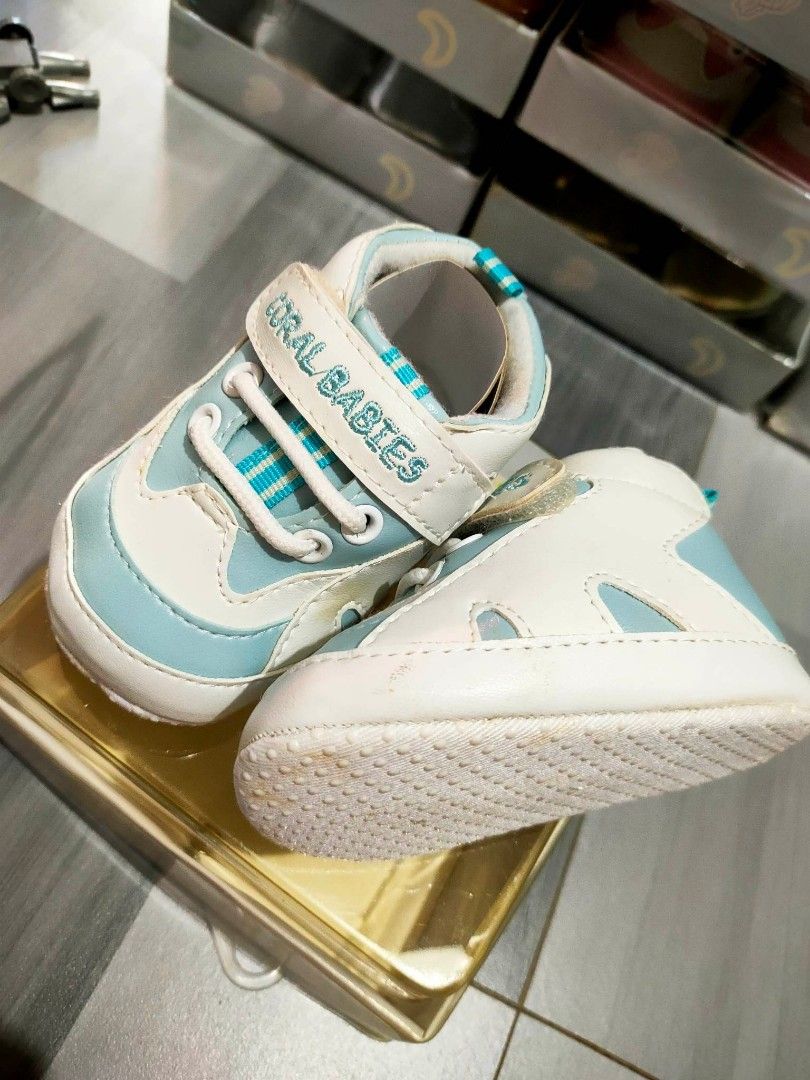 Coral baby clearance shoes