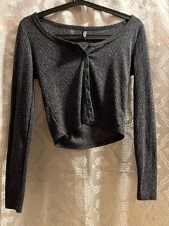 (Category: ) located in . Submitted by preloved_sushi (Listing ID 1218952591, Image 1). Description: .