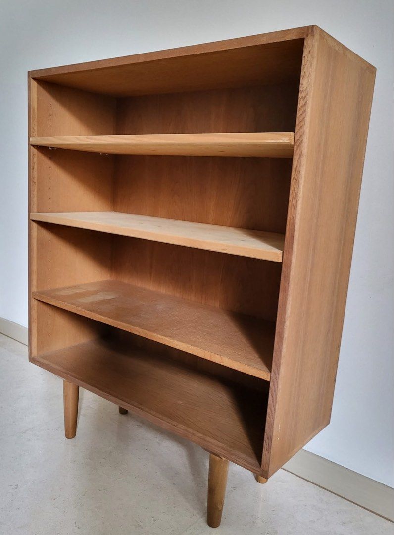 Vintage oak hot sale bookshelf