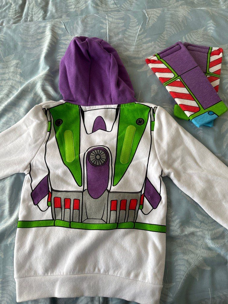 Buzz lightyear 2025 sweater