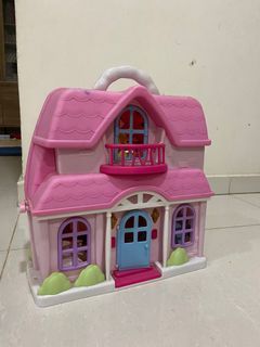 Doll house