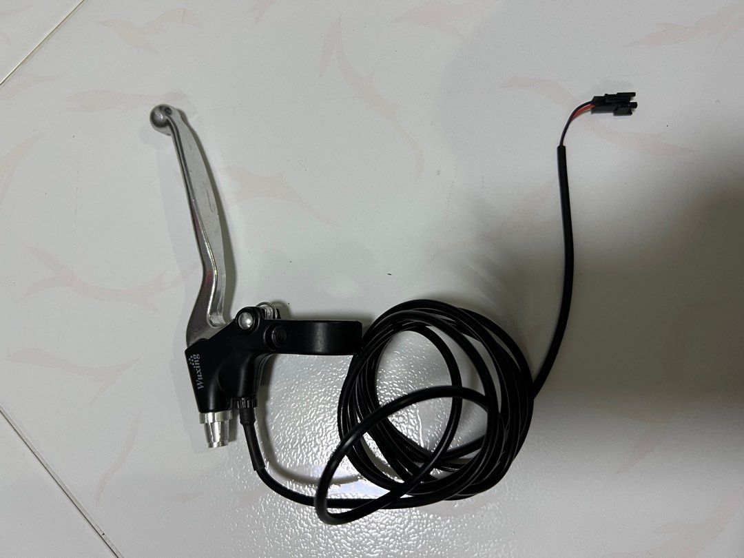 EBike Brake Levers (left and right), Sports Equipment, PMDs, E