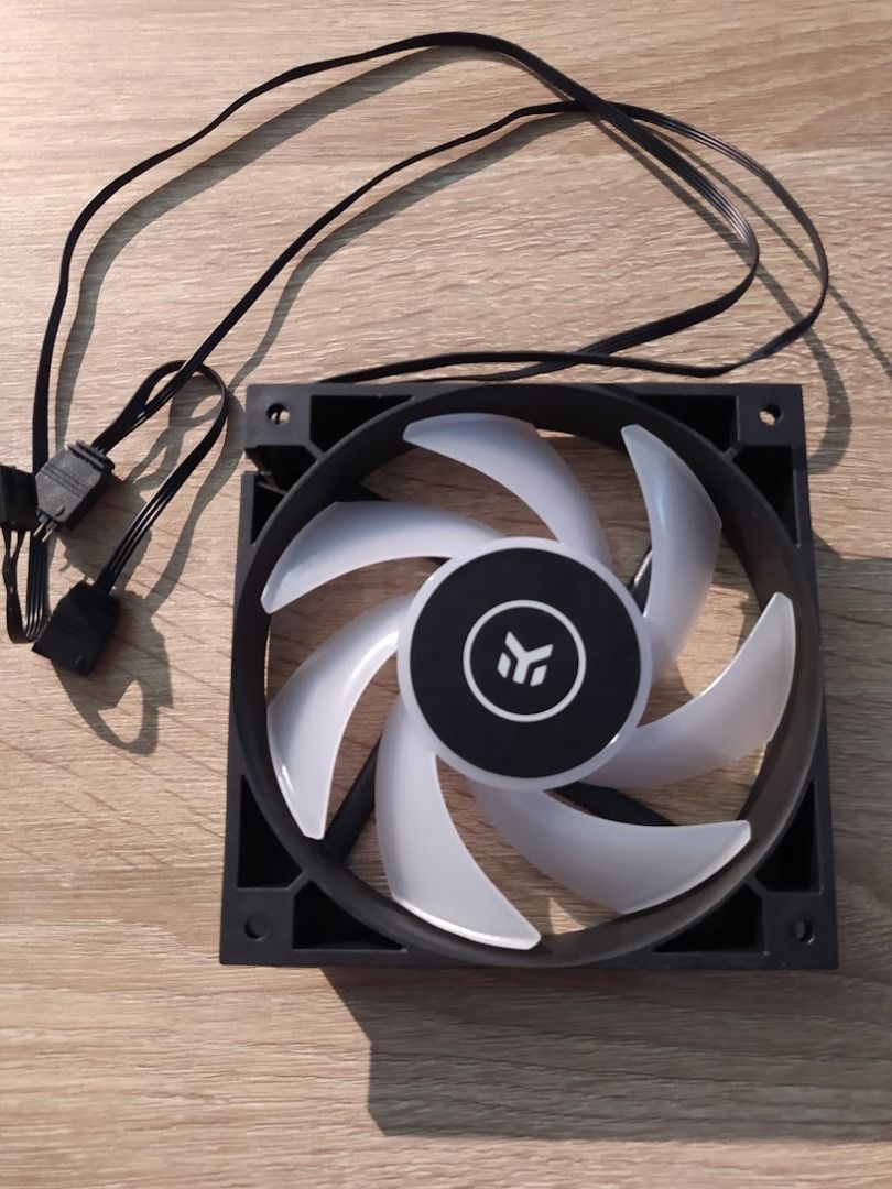 EK-Vardar EVO 120ER D-RGB 120mm Fan, Computers & Tech, Parts ...