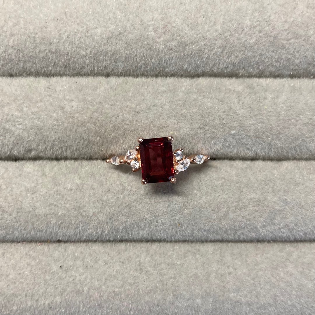 Garnet and clearance emerald