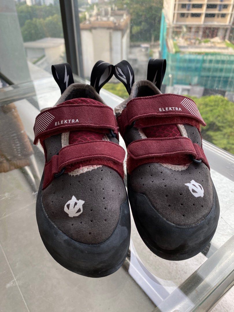 Evolv Elektra Climbing shoes LIKE NEW Women s Fashion Footwear