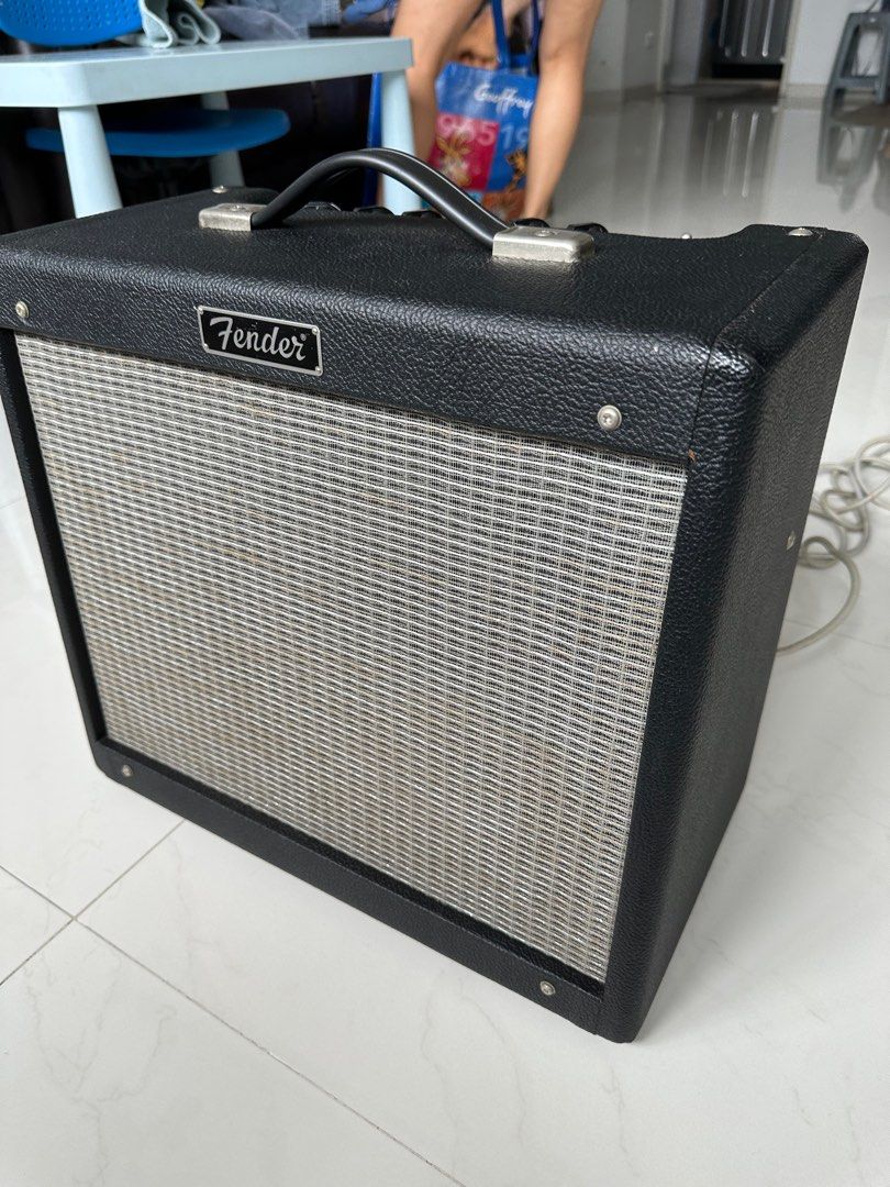 Fender Blues Junior guitar amp, Hobbies & Toys, Music & Media, Musical