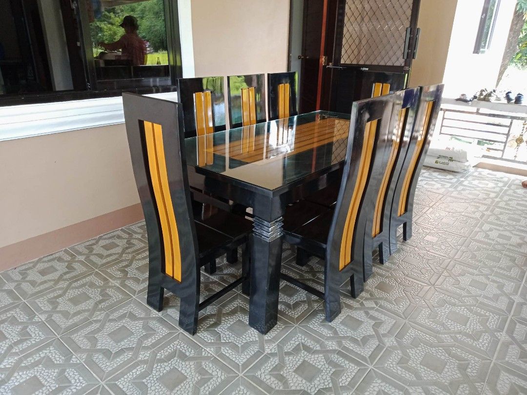 filipino made furniture dining set 8 seaters.table.3ftx6ft taas ng