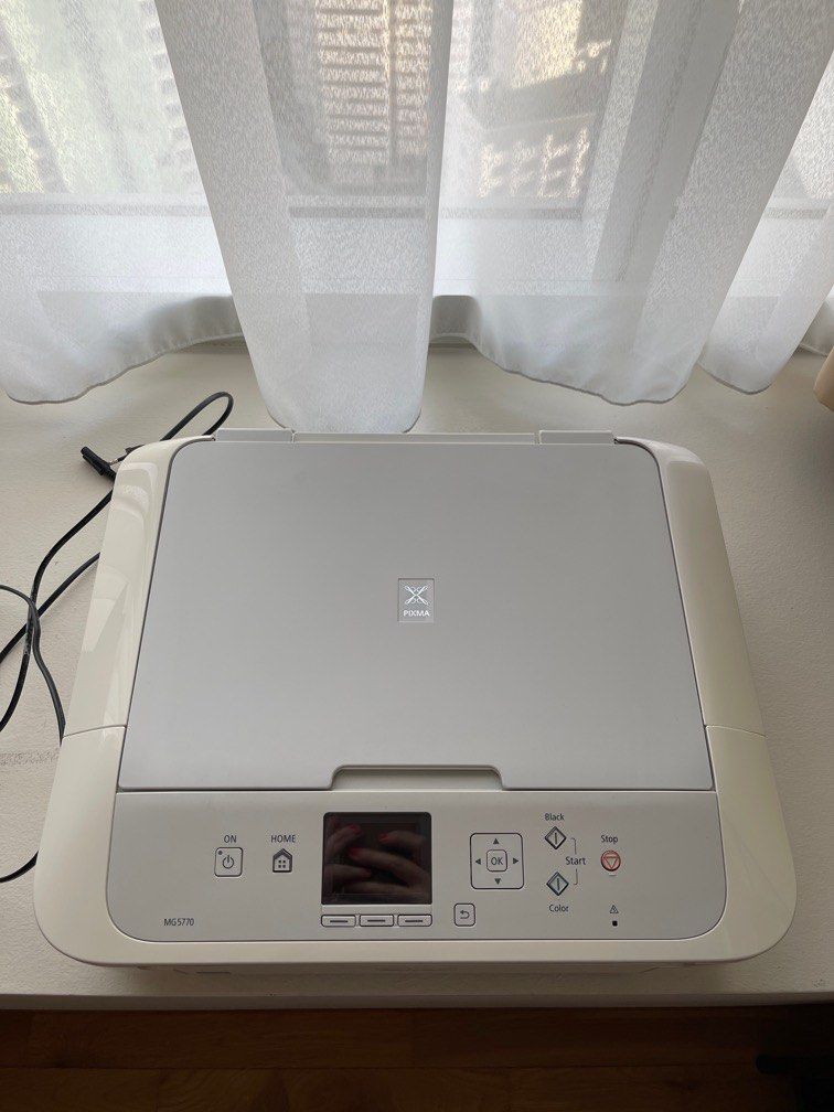 FREE Canon PixMa MG5770 Printer / Scanner (jammed), Computers & Tech