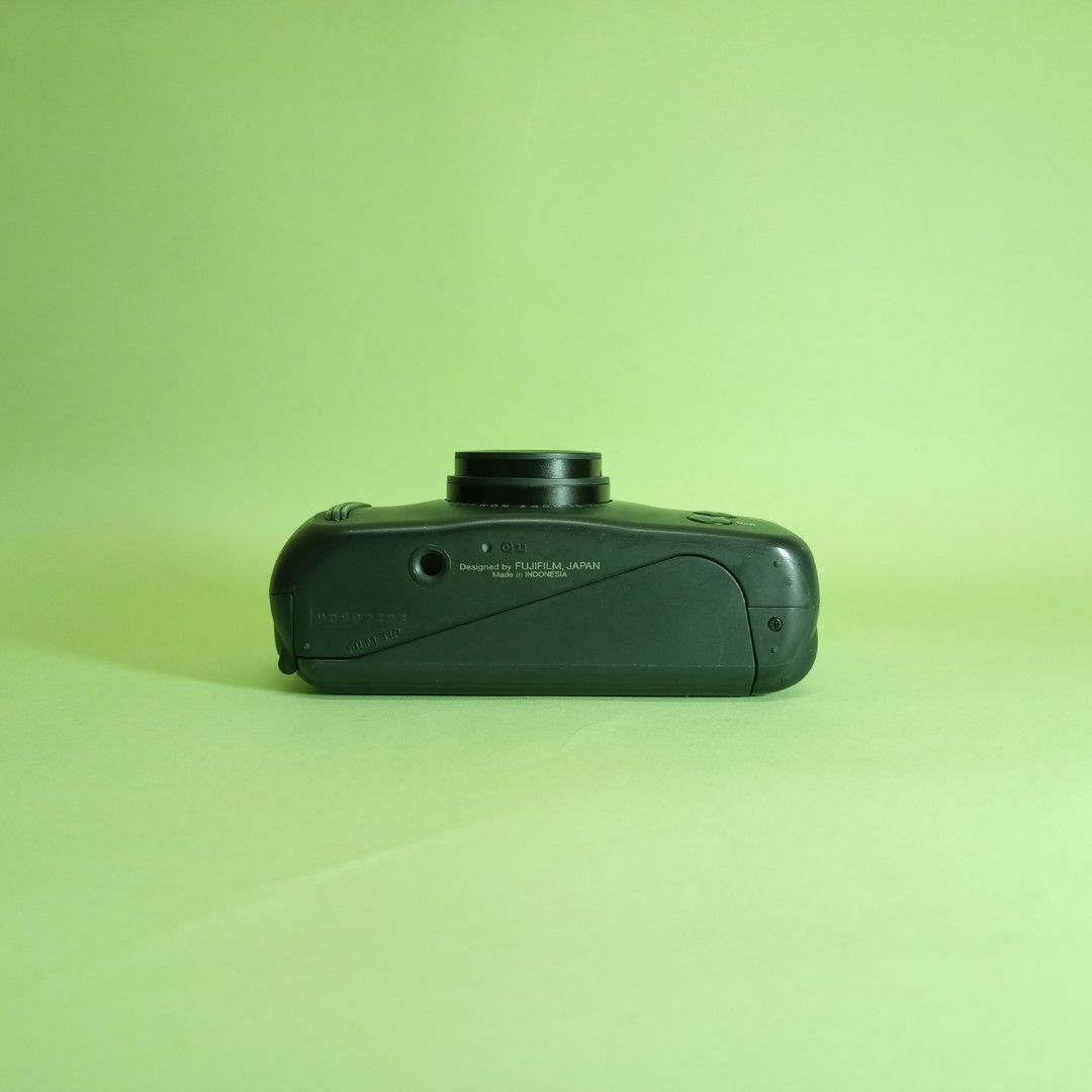 Fuji DL700 35mm Film Camera, Photography, Cameras on Carousell