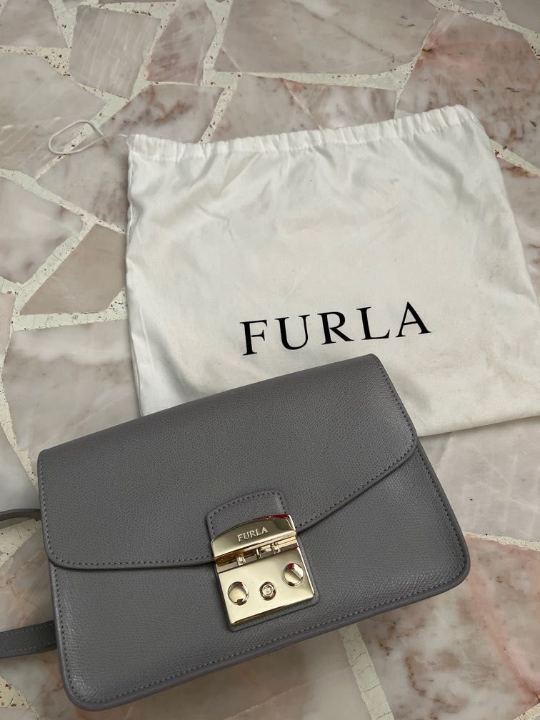 Furla Metropolis Shoulder Bag GOOD CONDITION