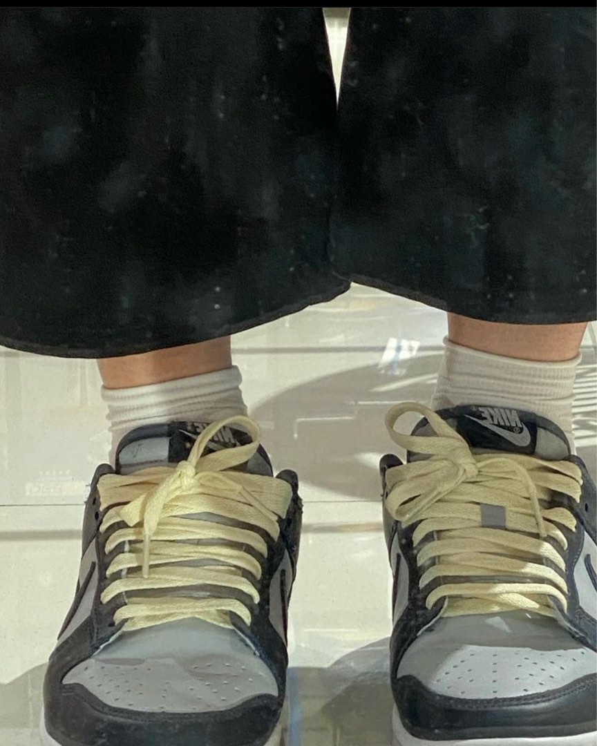 Dunks, Women's Fashion, Footwear, Sneakers on Carousell