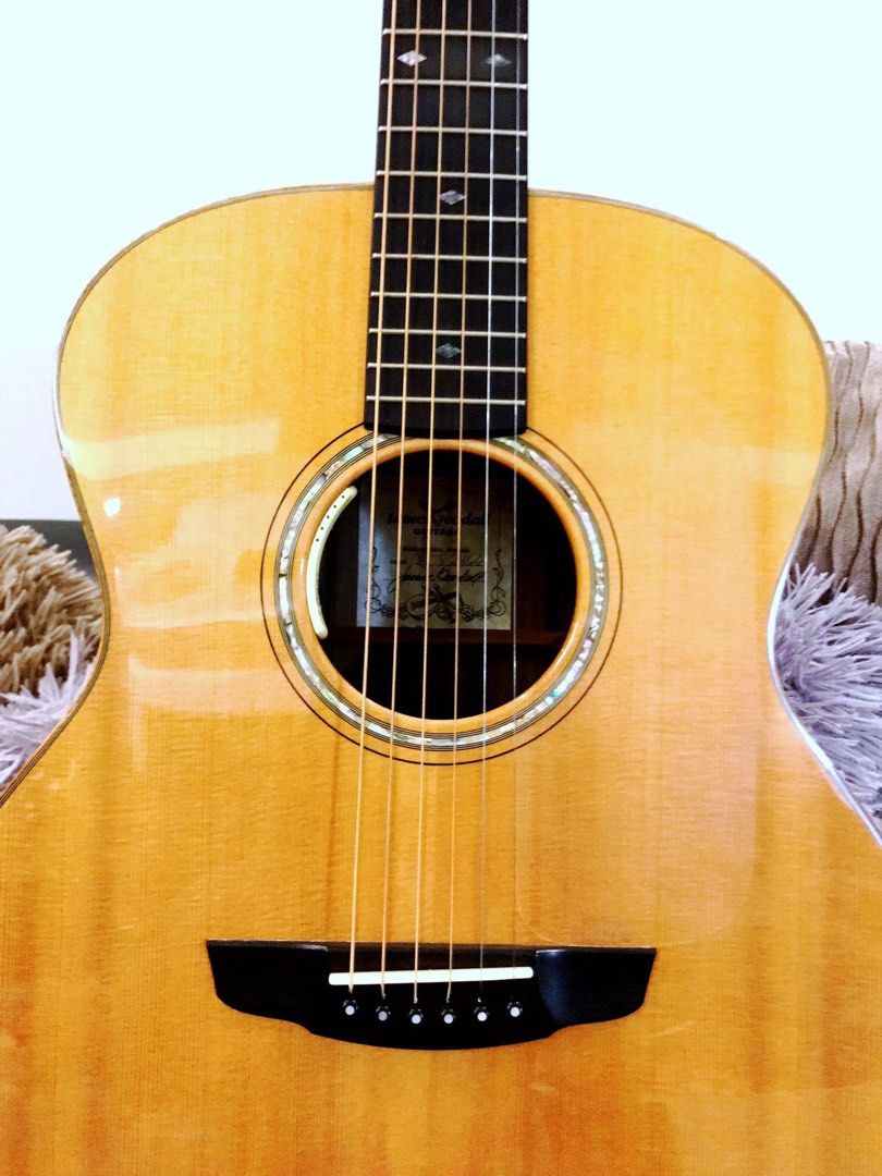 Goodall shop concert jumbo