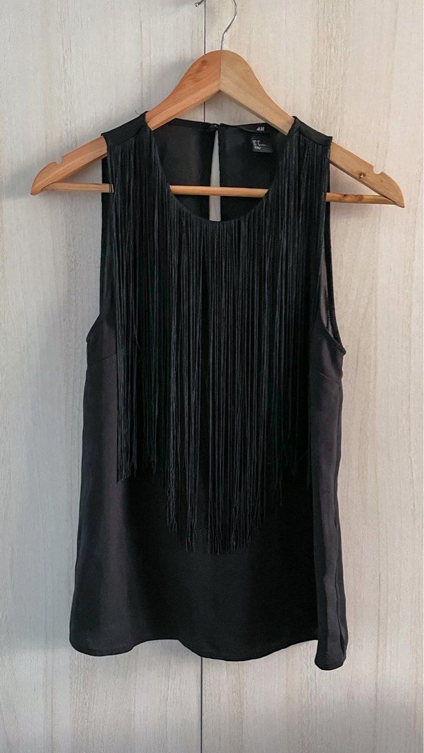H&M Sheer Fringe Tank Top (Category: Sleeveless) located in Bacolod City. Submitted by pym_shops (Listing ID 1218767520, Image 2). Description: Size on tag: 34 Fits Small-Medium Used once or twice only Fabric at the back is semi-sheer.