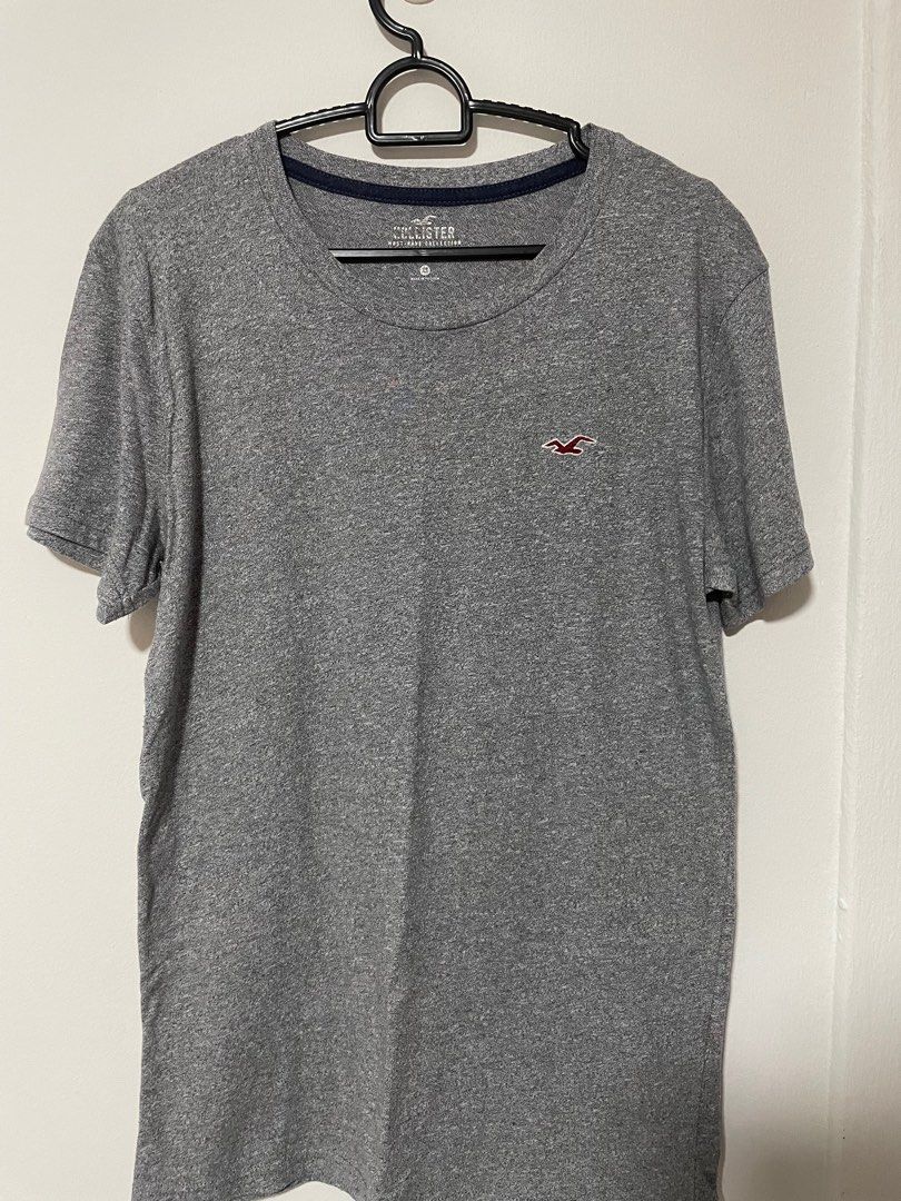 2 for price of 1 Hollister Tee light grey dark grey XS Men s