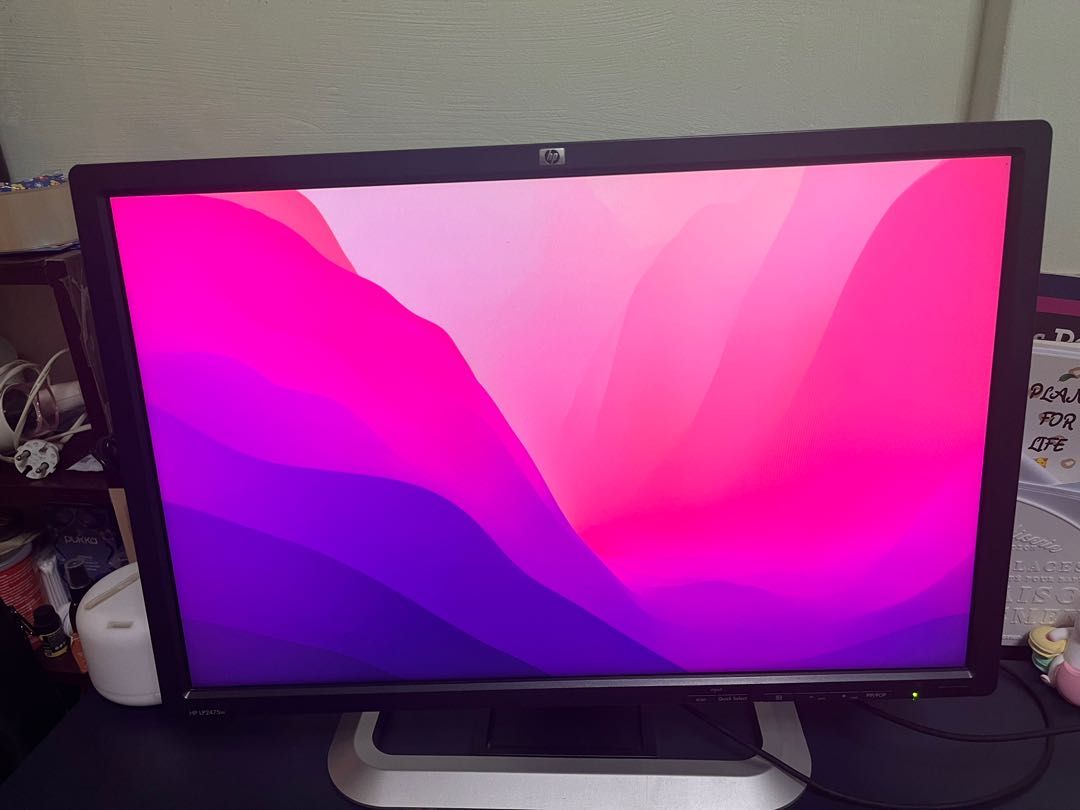 HP Monitor for sale (model LP2475w), Computers & Tech, Desktops on