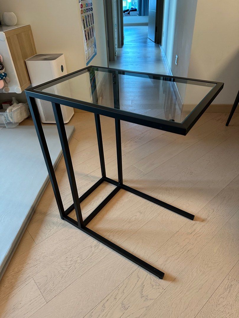 IKEA Side Table / Laptop Stand, 傢俬＆家居, 傢俬, 其他家居傢俬 Carousell