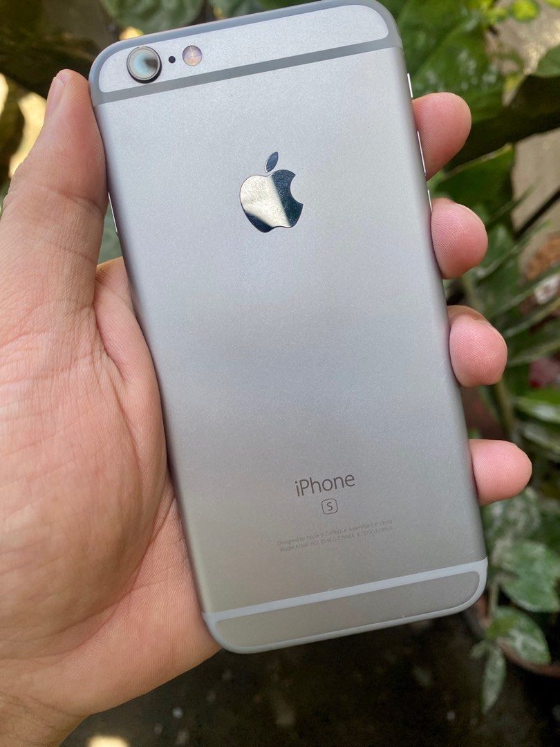 iPhone 6S 32GB Openline (Category: iPhone 6 Series) located in Dumaguete. Submitted by jamesweird (Listing ID 1218814659, Image 2). Description: Like New Condition 100% Original 99% Smooth 95% Battery No sim restrictions High quality camera, Fast fingerprint, ICloud clean No issues/ No hidden issues Never been replaced/repaired IMEI NUMBER :356138093232005 SERIAL NUMBER :FK1WPZ50HFLR Box and Phone only.