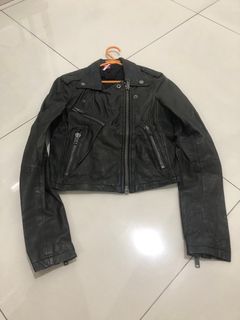 (Kategori: ) berada di . Dikirim oleh edloee (ID iklan 1218858860, Gambar 1). Deskripsi: .