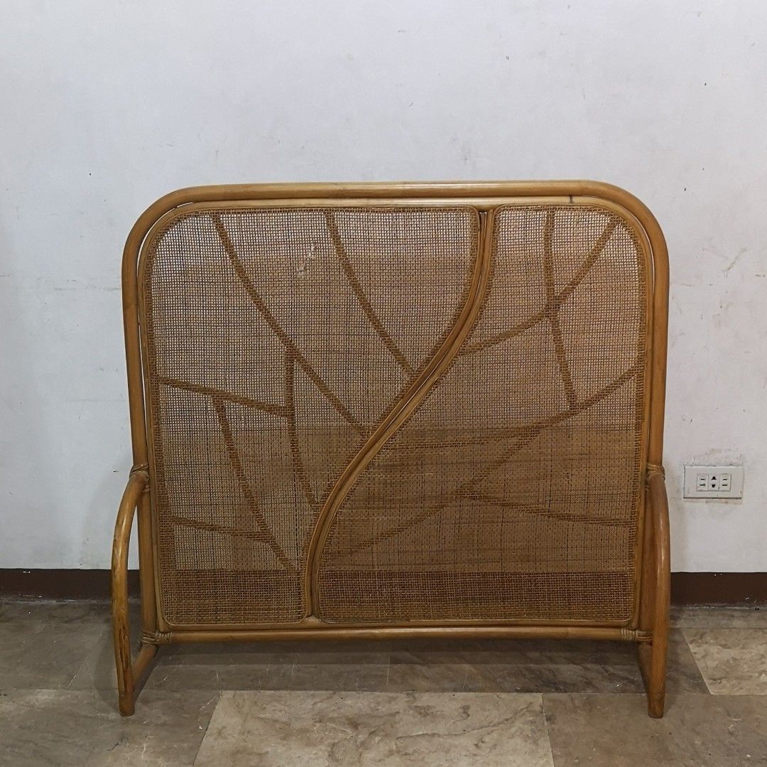 Divi Ratten Japan rattan single panel divider / partition on Carousell