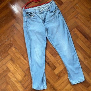 (Category: ) located in . Submitted by comfyme (Listing ID 1218922787, Image 1). Description: .