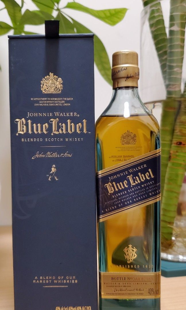 Johnnie Walker Blue Label] 200ml, 嘢食& 嘢飲, 酒精飲料- Carousell
