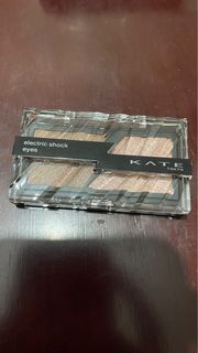 （分類：）位於 。 由 lybrinth 提交（商品編號 1218772843，圖片 1）。簡介： 。